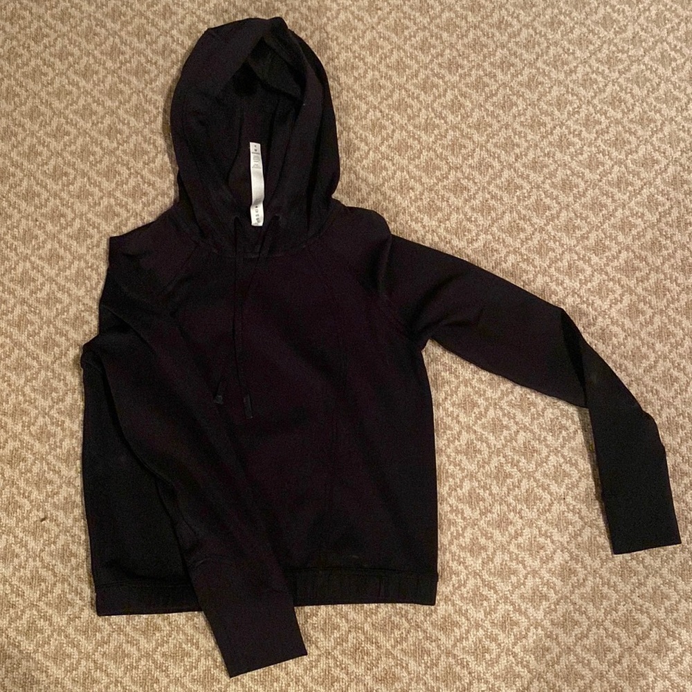 Lululemon cropped hoodie